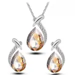 Elegancia Cristalina: Conjunto de Collar y Pendientes con Diamantes - Regalo Perfecto 2025